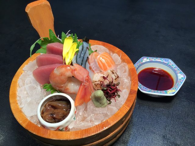 刺身御膳　2,600円（税込）