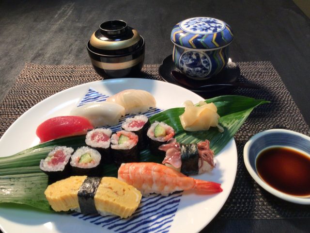 寿司御膳　1,700円（税込）